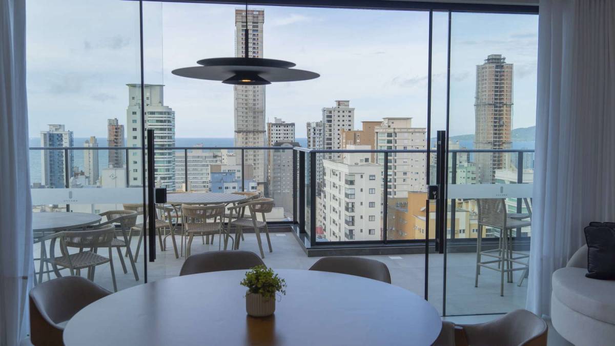 - Apartamento Pronto nunca Habitado com M2 mais barato da Meia Praia - Itapema/SC