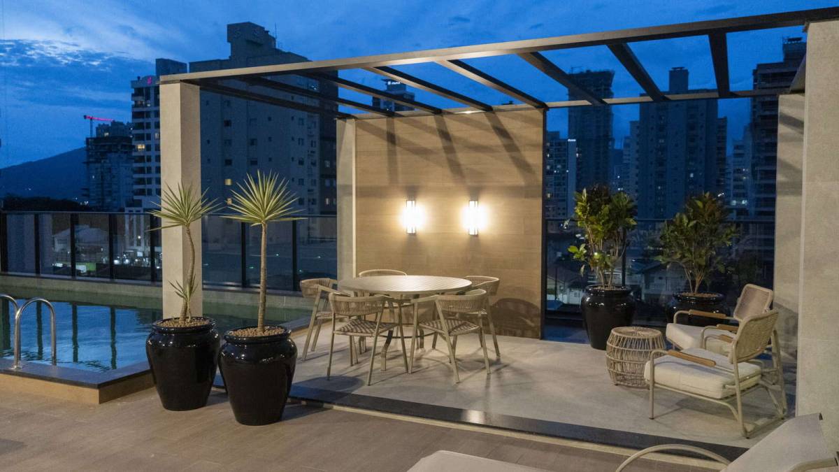  - Apartamento Pronto nunca Habitado com M2 mais barato da Meia Praia - Itapema/SC